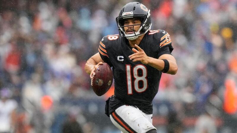 Caleb Williams “probabilmente salterà un po’ di tempo”, ma i Bears schivano il proiettile con un infortunio al tendine del ginocchio