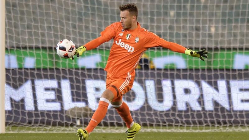 CdS – L’attesa della Juve per Neto è finita: oggi le visite mediche e la firma