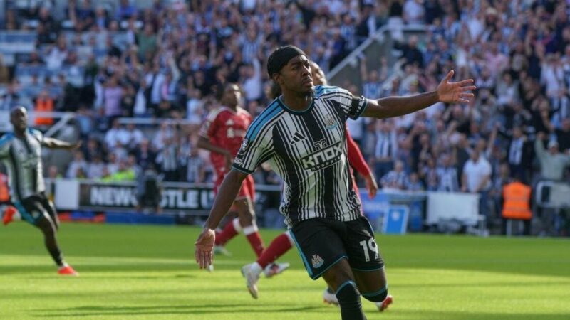 Elanga fuori dalla squadra svedese a causa della preoccupazione per l’infortunio dell’esterno del Newcastle
