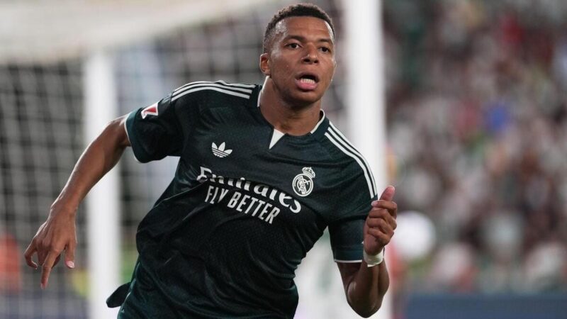 Kylian Mbappe: l’attaccante del Real Madrid e della Francia rivela che sua madre “si innamorò” del Liverpool durante le trattative di trasferimento