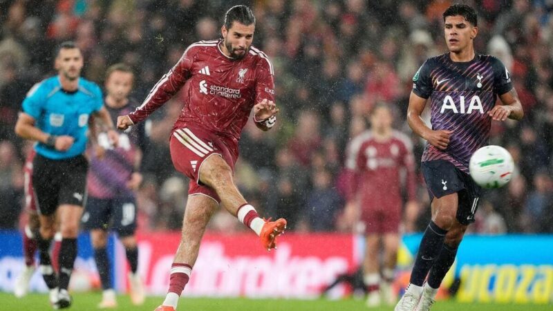 Liverpool – Tottenham 3-1: lo storditore Szoboszlai manda i Reds agli ottavi