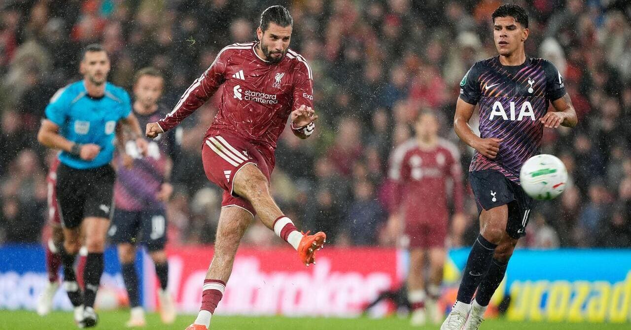 Liverpool – Tottenham 3-1: lo storditore Szoboszlai manda i Reds agli ottavi