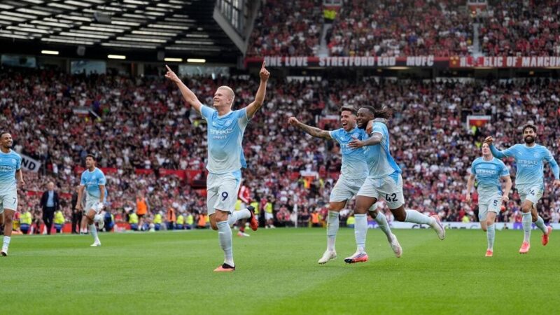 Manchester United – Manchester City 0-1: i 10 uomini di Maresca ottengono la controversa vittoria nel derby