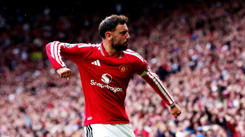 Manchester United v Manchester City: commenti, aggiornamenti, gol e statistiche