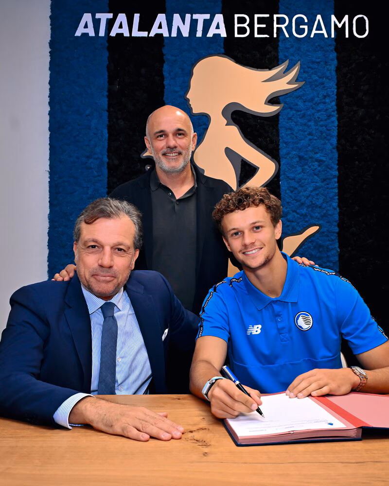 TS – Scalvini rinnova con l’Atalanta fino al 2031: “Un figlio di Zingonia”