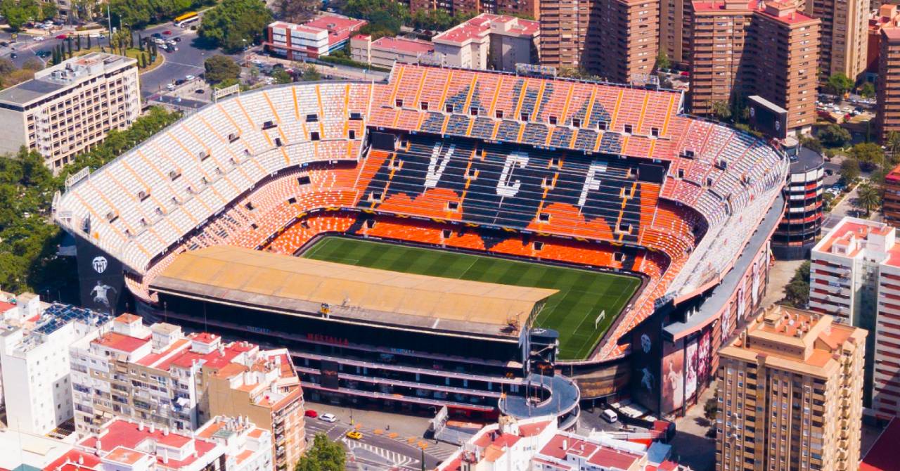 Valencia-Barcellona: anteprima della Liga, notizie sulle squadre, formazioni, statistiche, dove guardare, canale TV, live streaming online e pronostici