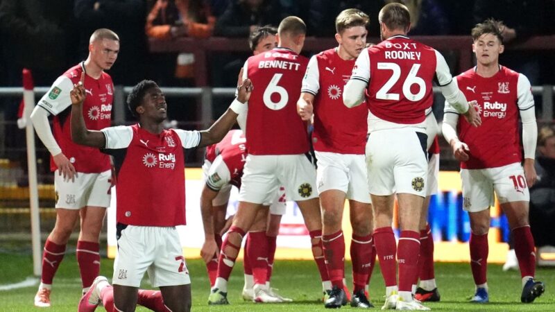 GUARDA: Sconvolto sulle carte mentre il Fleetwood prende un vantaggio shock contro l’Arsenal