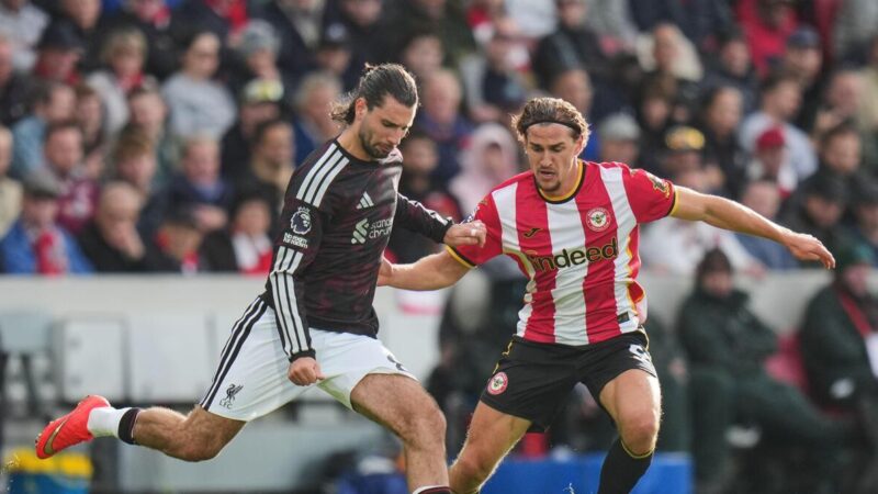 Il tecnico del Liverpool Iraola è scontento al VAR ma soddisfatto della vittoria al Brentford