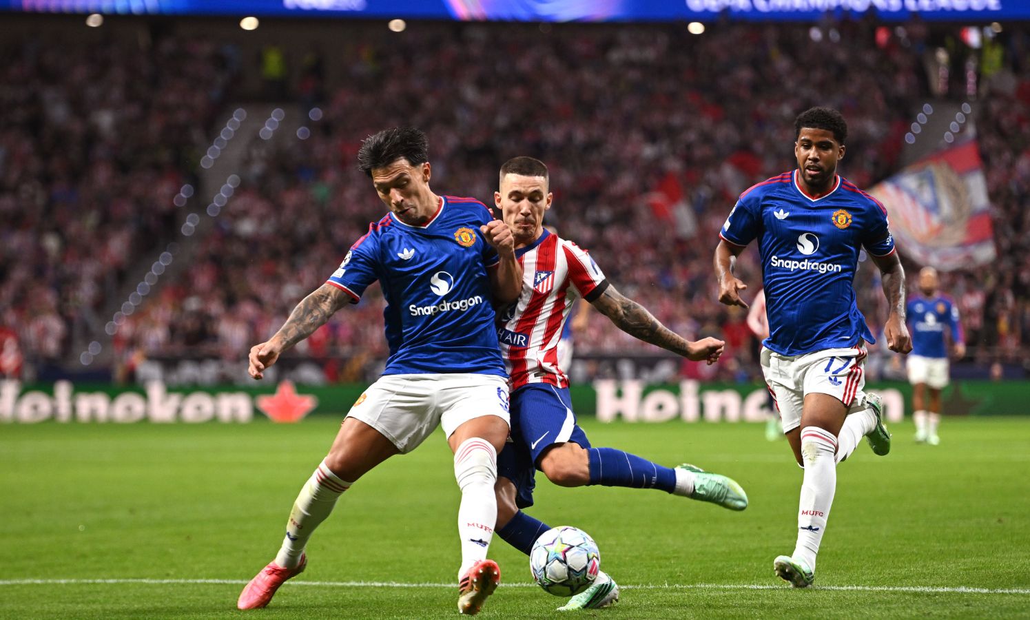 Lisandro Martínez vuole che il Manchester United esca a parametro zero dopo la ricaduta di Wilcox